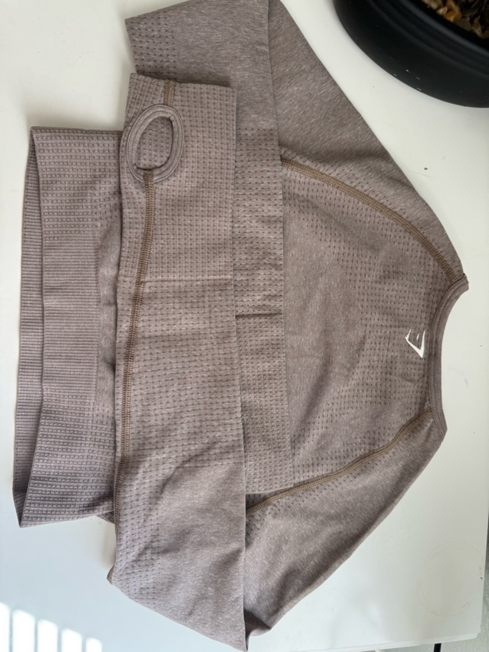 Gymshark Seamless Long Sleeve Crop Top in Taupe Brown - Picture 7 of 8